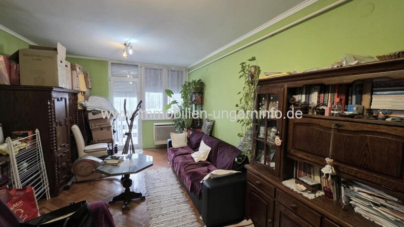 In Marcali (12 km vom Balaton entfernt) steht eine 2-Zimmer-Wohnung mit Balkon zum Verkauf In Marcali (12 km vom Balaton entfernt) steht eine 2-Zimmer-Wohnung mit Balkon zum Verkauf