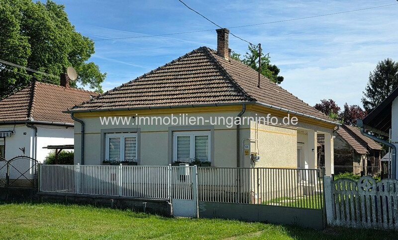 Im Komitat Somogy, in Sávoly – Einfamilienhaus mit großem Grundstück und weiteren, separat katastergeführten Flächen zu verkaufen Im Komitat Somogy, in Sávoly – Einfamilienhaus mit großem Grundstück und weiteren, separat katastergeführten Flächen zu verkaufen