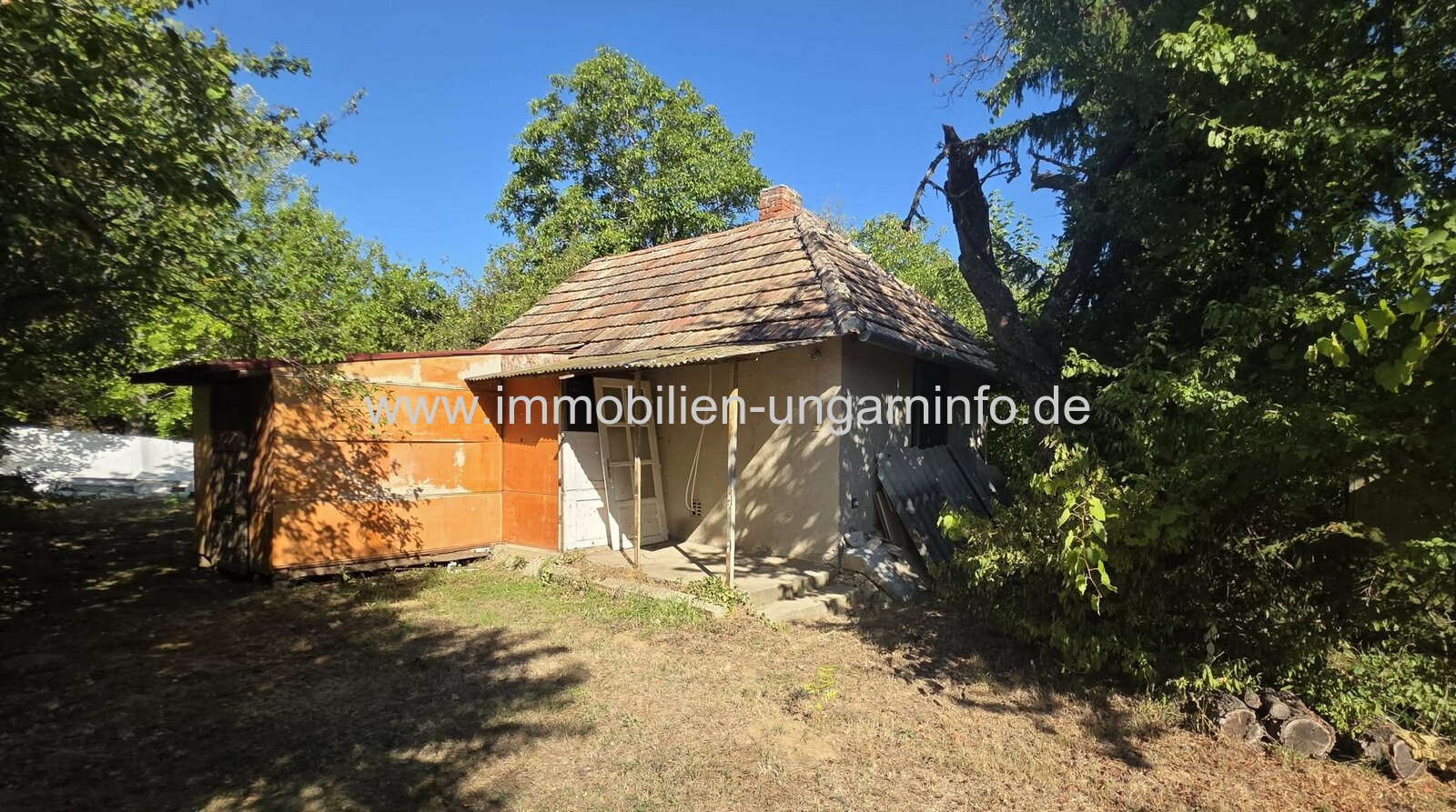 In Marcali, auf dem Szőlőhegy, steht ein Weinkeller/Ferienhaus zum Verkauf In Marcali, auf dem Szőlőhegy, steht ein Weinkeller/Ferienhaus zum Verkauf