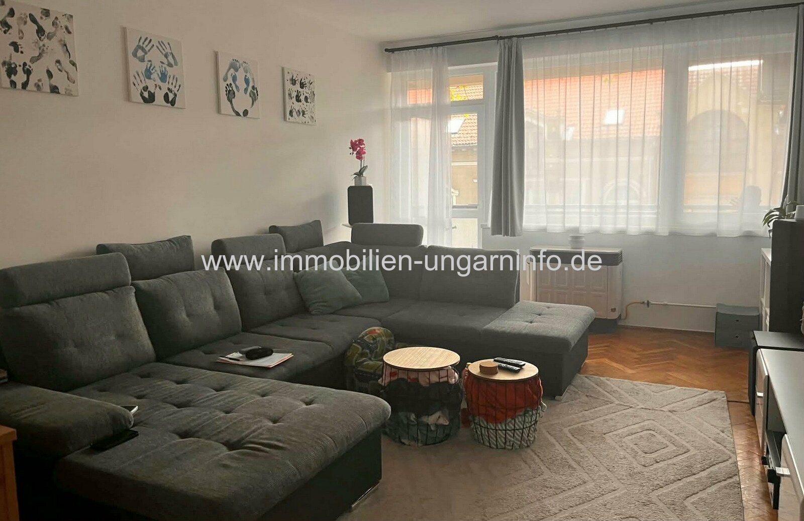 In Kaposvár steht eine 3-Zimmer-Wohnung im ersten Stock zum Verkauf In Kaposvár steht eine 3-Zimmer-Wohnung im ersten Stock zum Verkauf